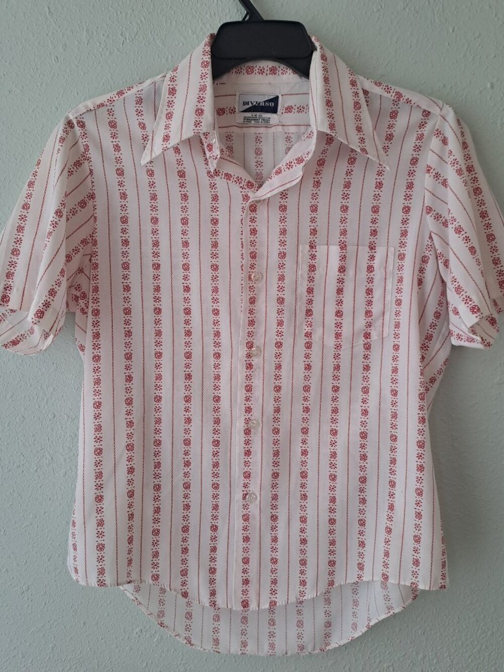 Vintage 70’s DIVERSO shirt size medium (15-15 ½) Disco, Dagger Collar